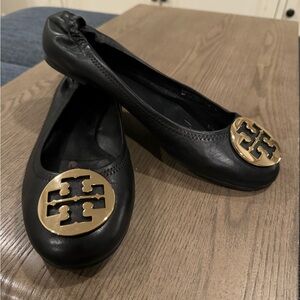 Tory Burch Reva Flat